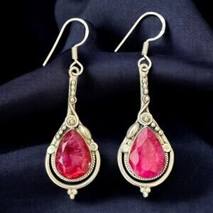 VTG Artisan Crafted Ruby Sterling Silver Dangle Earrings  Stamped 925